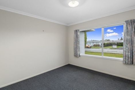 Photo of property in 6 Fox Street, Levin, 5510