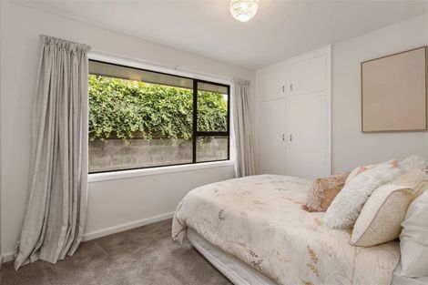 Photo of property in 1/12 Gleneagles Terrace, Ilam, Christchurch, 8053