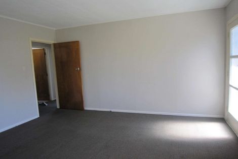 Photo of property in 2/264a Fergusson Drive, Heretaunga, Upper Hutt, 5018