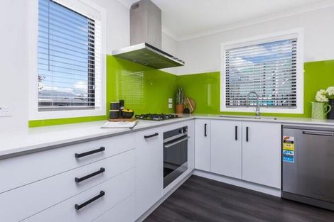 Photo of property in 36 Mawai Hakona Drive, Wallaceville, Upper Hutt, 5018