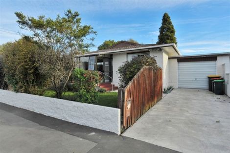 Photo of property in 37 Palmside Street, Somerfield, Christchurch, 8024
