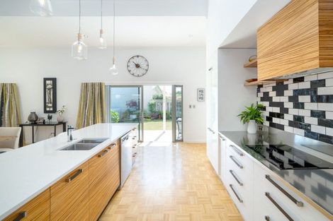 Photo of property in 37 Reading Street, Greytown, 5712