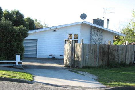 Photo of property in 2 Selwyn Street, Witherlea, Blenheim, 7201