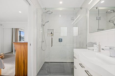 Photo of property in 21 Washington Avenue, Snells Beach, 0920