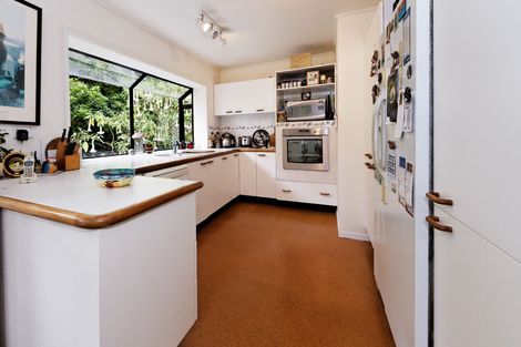 Photo of property in 317 Huia Road, Titirangi, Auckland, 0604