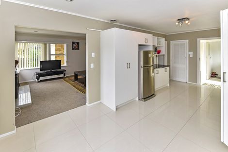 Photo of property in 49 Christmas Road, Manurewa, Auckland, 2102