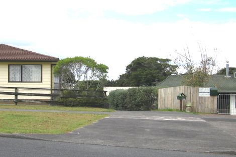 Photo of property in 33 West Harbour Drive, West Harbour, Auckland, 0618