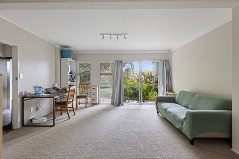 Photo of property in 2/13 Kiri Place, Mairangi Bay, Auckland, 0630