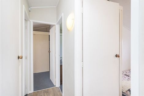 Photo of property in 30 Tiller Close, Kelvin Grove, Palmerston North, 4414