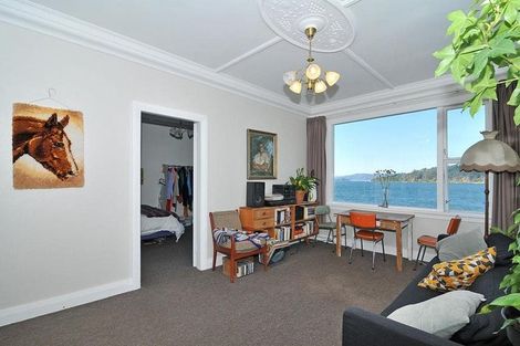 Photo of property in 4/136 Evans Bay Parade, Roseneath, Wellington, 6021
