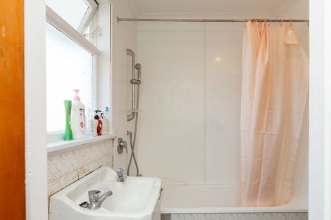 Photo of property in 23 Duff Crescent, Highbury, Palmerston North, 4412