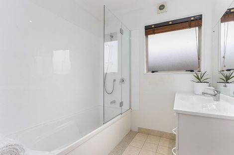 Photo of property in 53 Jelas Road, Red Beach, 0932