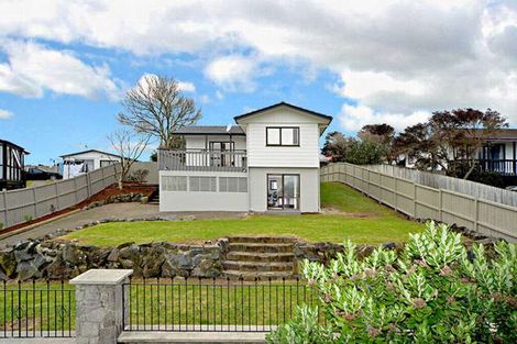 Photo of property in 80 Finlayson Avenue, Clendon Park, Auckland, 2103