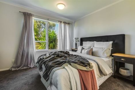 Photo of property in 1/5 Gull Lane, Mairangi Bay, Auckland, 0630