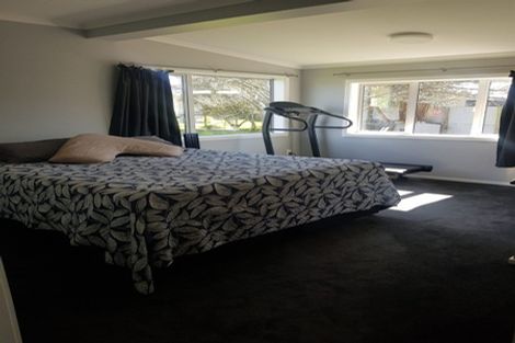 Photo of property in 21 Mackinnon Loop, Te Anau, 9600