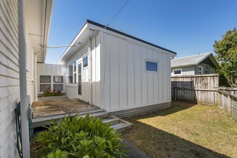 Photo of property in 63 Brois Street, Frankleigh Park, New Plymouth, 4310