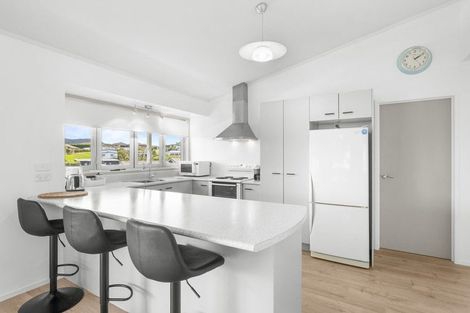 Photo of property in 15 Spinifex Road, Mangawhai Heads, Mangawhai, 0505