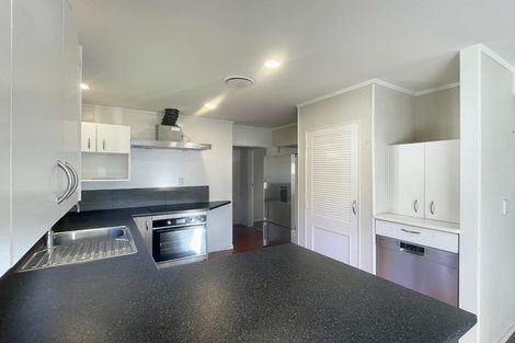 Photo of property in 69 Arundel Crescent, Westown, New Plymouth, 4310