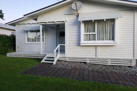 Photo of property in 22 Princes Street, Fitzroy, New Plymouth, 4312