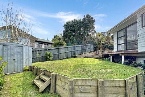 Photo of property in 2/5 Manaia Place, Mairangi Bay, Auckland, 0630