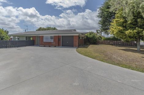 Photo of property in 17 Barnhill Crescent, Pahurehure, Papakura, 2113