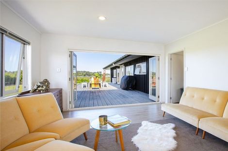 Photo of property in 70 Molesworth Drive, Mangawhai, 0505