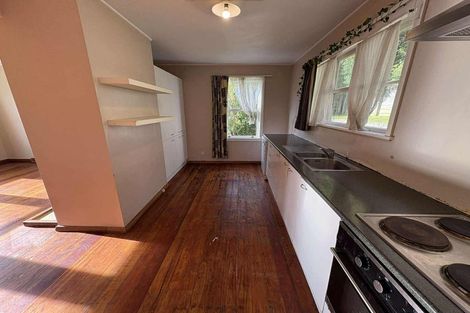 Photo of property in 21 Montgomery Avenue, Karori, Wellington, 6012