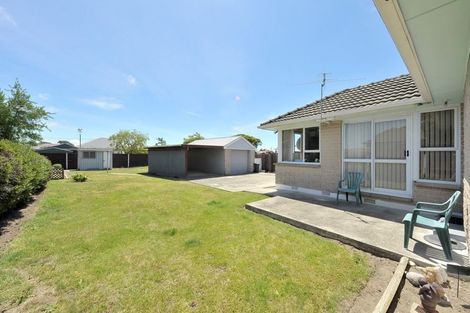 Photo of property in 16 Carters Road, Aranui, Christchurch, 8061