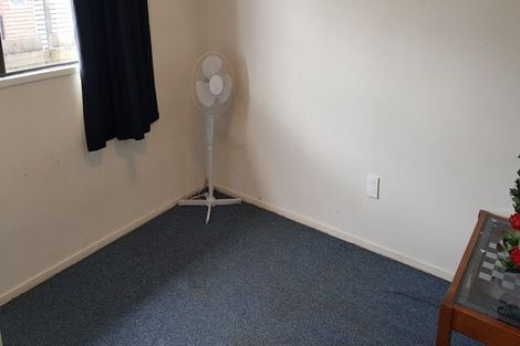 Photo of property in 54 Momorangi Crescent, Redwood, Christchurch, 8051