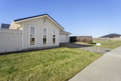 Photo of property in 40 Sutherland Drive, Kaiapoi, 7630