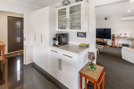 Photo of property in 55 Rodeo Drive, Kelvin Grove, Palmerston North, 4414