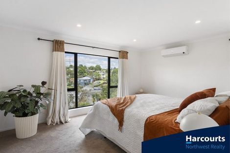 Photo of property in 1b Makora Road, Massey, Auckland, 0614