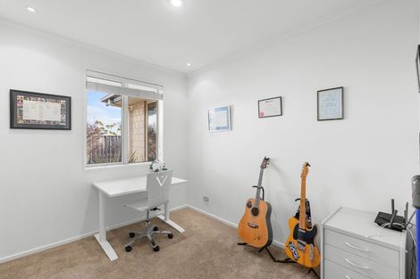 Photo of property in 65 Westpark Drive, Burnside, Christchurch, 8053