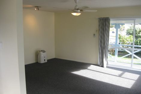 Photo of property in 72a Guadeloupe Crescent, Grenada Village, Wellington, 6037