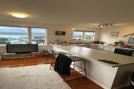 Photo of property in 12 Pinelands Avenue, Seatoun, Wellington, 6022