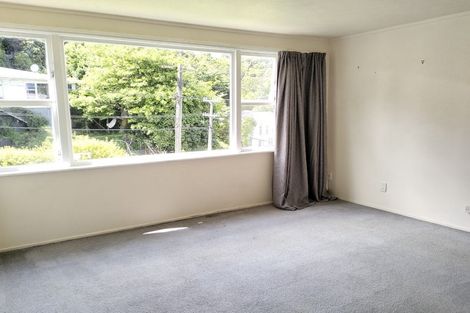 Photo of property in 15 Manor Drive, Stokes Valley, Lower Hutt, 5019