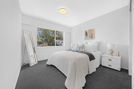 Photo of property in 3a Walpole Avenue, Hillpark, Auckland, 2102