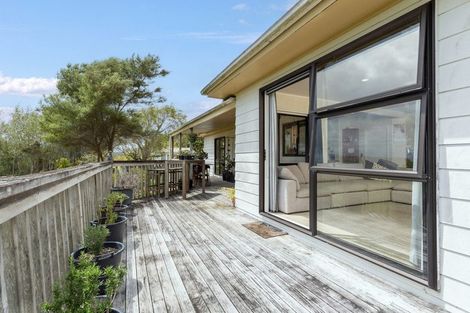 Photo of property in 224 Rimmer Road, Helensville, 0875