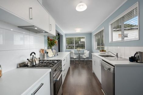 Photo of property in 166 California Drive, Totara Park, Upper Hutt, 5018