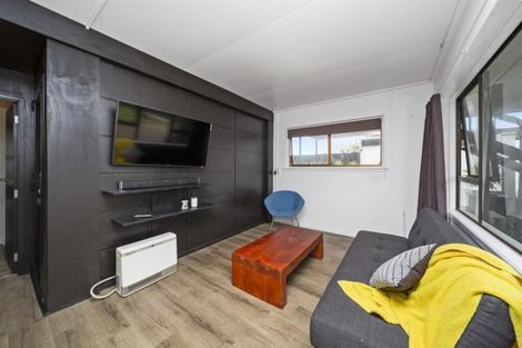 Photo of property in 17a Victoria Street, Foxton, 4814