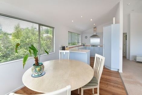 Photo of property in 35a Elliston Crescent, Stanmore Bay, Whangaparaoa, 0932