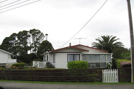 Photo of property in 35 Rawhiti Road, Manly, Whangaparaoa, 0930