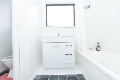 Photo of property in 10c Breckons Avenue, Nawton, Hamilton, 3200