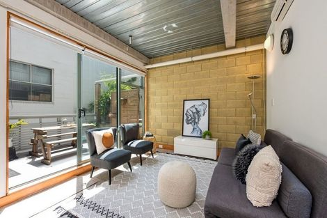 Photo of property in First House Apartments, 8/4 Frederick Street, Te Aro, Wellington, 6011