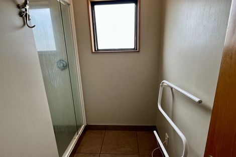 Photo of property in 3 Pahiatua Street, Hokowhitu, Palmerston North, 4410