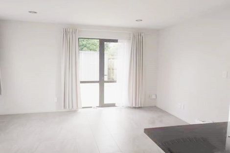 Photo of property in 25 Maugham Drive, Bucklands Beach, Auckland, 2014