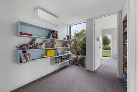 Photo of property in 66 Wingatui Road, Mosgiel, 9024