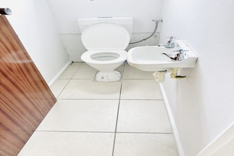 Photo of property in 16 Rutherglen Avenue, Ilam, Christchurch, 8041