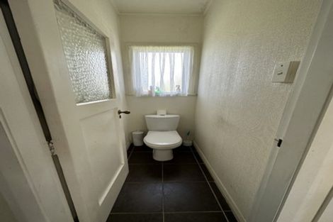 Photo of property in 66 Conway Road, Eltham, 4322