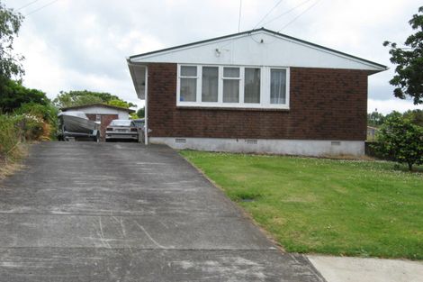 Photo of property in 13 Titoki Avenue, Mangere Bridge, Auckland, 2022